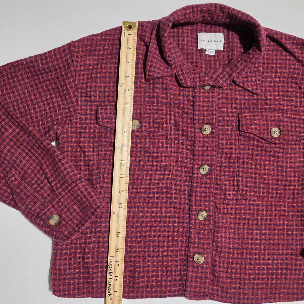 American Eagle Cropped Flannel Shirt Shacket Red Burgundy Checkered Plaid Small - Picture 4 of 7